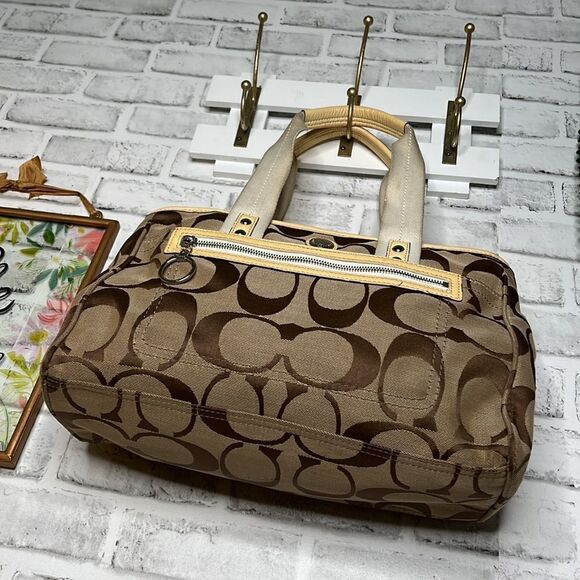 F14878 Coach Daisy Signature Collection Tote Bag Purse - Picture 4 of 10